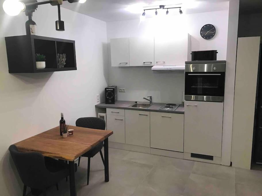 Apartment Bellalegna Geislingen an der Steige Bagian luar foto